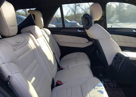 2012 Mercedes-Benz Ml 63 Amg 4Matic z USA, uszkodzony, nr VIN 4JGDA7EB0CA033186